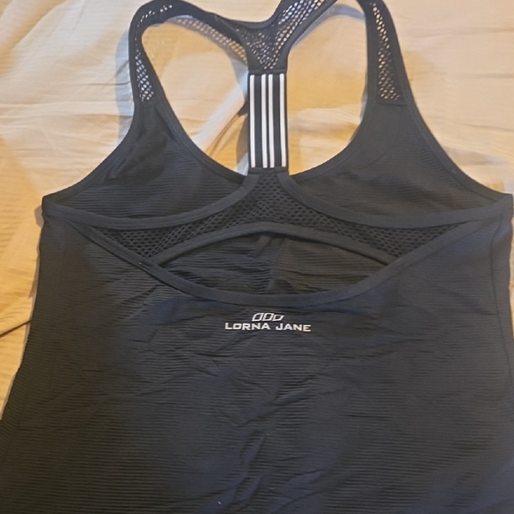 Lorna Jane Black Mesh Racerback Sports Tank - Picture 6 of 6